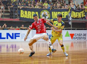 veja-os-melhores-momentos-da-classificacao-do-jaragua-a-decisao-da-lnf