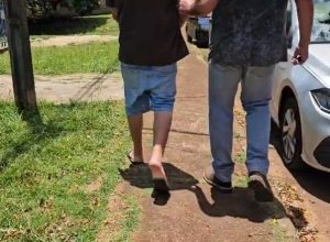 policia-civil-apreende-cocaina-e-prende-suspeito-de-trafico-no-bairro-santa-cruz