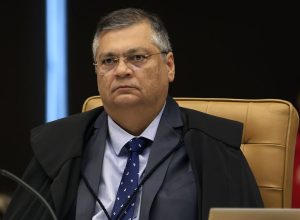 ministro-proibe-repasse-de-emendas-para-eduardo-bolsonaro-e-ramagem