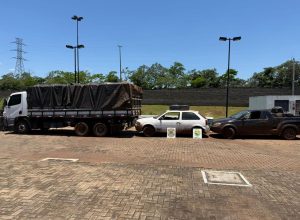 bpfron-e-pf-apreendem-cinco-mil-pacotes-de-cigarros-contrabandeados-em-porto-mendes