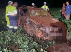 homem-fica-em-estado-grave-apos-capotamento-na-br-163-em-cascavel