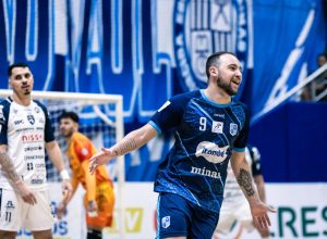 pato-contrata-artilheiro-calvanese