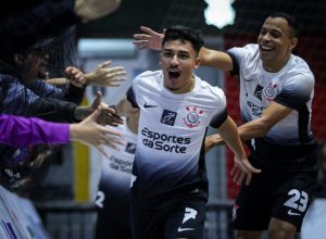 luisinho-ve-corinthians-preparado-para-as-decisoes-da-lnf-cresol-2025