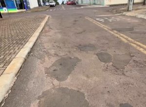 cascavel-economiza-r$-800-mil-em-licitacao-para-reperfilamento-de-400-quadras