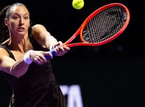 luisa-stefani-desiste-de-wta-de-adelaide-apos-parceira-passar-mal