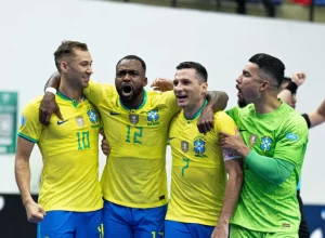 brasil-vence-peru-e-decide-copa-america-contra-a-argentina