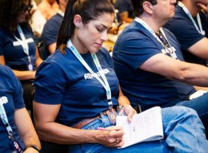 renovabr-abre-selecao-em-curso-que-prepara-liderancas-para-as-eleicoes-2026