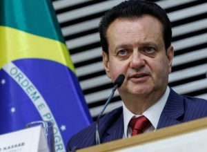 kassab-deseja-“boa-sorte”-a-flavio-bolsonaro-e-banca-candidato-do-psd-para-presidente