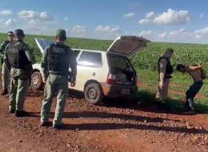 helicoptero-da-pm-localiza-veiculo-furtado-e-prende-suspeito-na-area-rural-de-cascavel