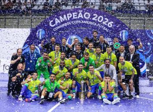 com-gol-no-fim,-brasil-vence-a-argentina-e-conquista-12o-titulo-da-copa-america
