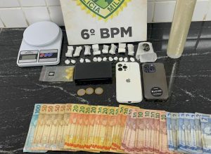 dois-jovens-sao-detidos-por-envolvimento-com-trafico-de-drogas-em-cascavel