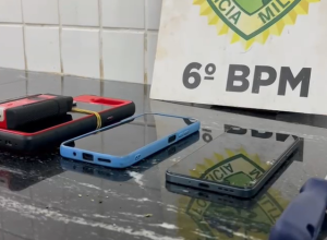 tres-jovens-sao-levados-a-delegacia-apos-abordagem-na-avenida-brasil