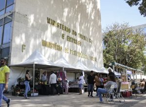 governo-libera-mais-r$-4,6-bi-para-pagar-saque-aniversario-do-fgts