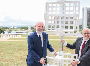 ebc-instala-antena-de-tv-3.0-na-torre-de-tv,-em-brasilia