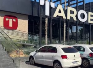 taroba-47-anos:-conheca-a-historia-da-emissora-que-deu-voz-ao-interior-do-parana