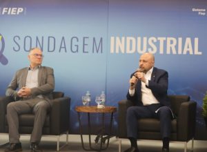 pessimismo-com-economia-brasileira-cresce-entre-industriais-do-parana