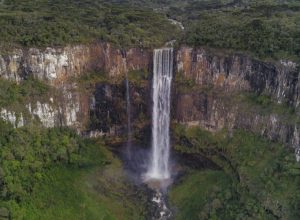as-cachoeiras-de-prudentopolis-sao-um-convite-no-verao-do-parana