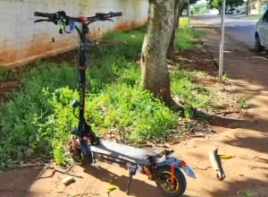 colisao-entre-carro-e-patinete-deixa-uma-pessoa-ferida-em-cascavel