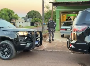 homem-suspeito-de-trafico-e-preso-durante-operacao-do-gaeco-e-choque-em-cascavel