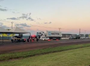 show-rural-comeca-com-transito-intenso-na-br-277-em-cascavel