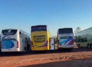 caravanas-levam-milhares-de-visitantes-ao-show-rural-em-cascavel