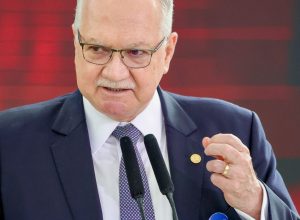 fachin-diz-que-cnj-vai-priorizar-combate-a-violencia-contra-a-mulher