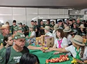 caravanas-movimentam-estande-do-sindicato-rural-no-show-rural