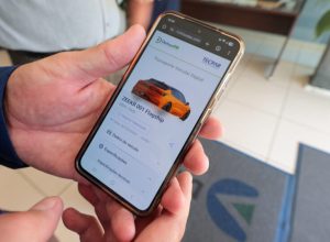 passaporte-veicular-digital-estreia-no-parana-com-registro-em-blockchain