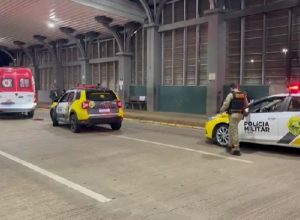 homem-com-tornozeleira-eletronica-e-esfaqueado-apos-tumulto-no-terminal-oeste