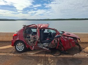 adolescentes-ficam-feridos-apos-carro-bater-contra-ponte-na-pr-317-em-santa-helena