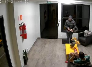 homem-tem-iphone-14-roubado-durante-negociacao-em-cascavel