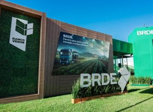 banco-do-agricultor-no-show-rural-impulsiona-r$-434-milhoes-em-credito-via-brde