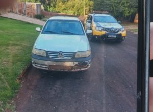 veiculo-furtado-e-recuperado-no-bairro-universitario,-em-cascavel