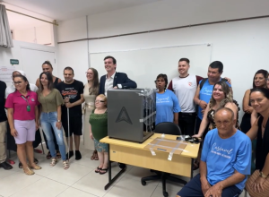 impressora-3d-vai-ampliar-producao-de-materiais-em-braille-na-rede-municipal-de-cascavel