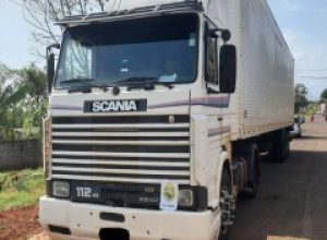 policia-militar-recupera-carreta-furtada-no-bairro-tres-lagoas,-em-foz-do-iguacu