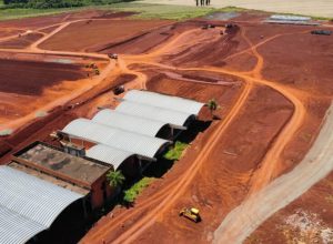 porto-seco-de-foz-fica-pronto-em-2026,-mas-acesso-pela-br-277-so-em-2030