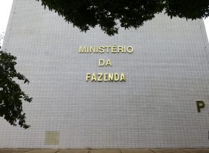 saida-de-haddad-do-governo-depende-de-reuniao-entre-lula-e-trump