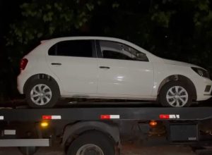 veiculo-usado-em-homicidio-no-santo-onofre-e-localizado-pela-pm-no-bairro-neva