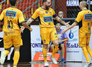 magnus-vence-o-traipu-na-estreia-e-encaminha-classificacao-na-supercopa-de-futsal