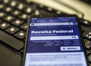 comprovantes-para-imposto-de-renda-devem-ser-enviados-ate-esta-sexta