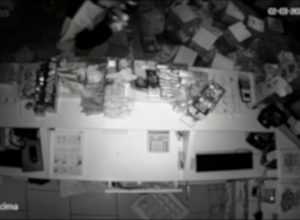 por-outro-angulo:-novas-imagens-mostram-acao-de-criminosos-em-farmacia-em-cascavel