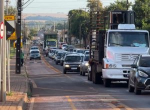 avenida-piquiri-e-mais-um-gargalo-no-transito-da-regiao-norte-de-cascavel