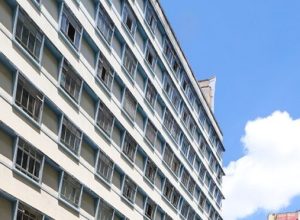 opine:-qual-edificio-do-centro-de-curitiba-voce-acha-mais-curioso?