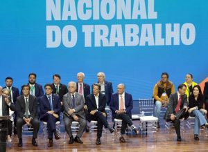 fim-do-6×1:-lula-propoe-negociacao-entre-patroes,-empregados-e-governo