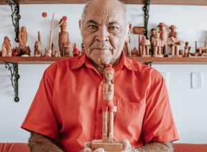 esculturas-do-sergipano-veio-chegam-a-caixa-cultural-de-belem