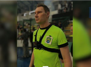 supercopa-gramado-estreia-camera-no-peito-do-arbitro-e-traz-visao-inedita-ao-futsal