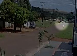 camera-registra-acidente-que-terminou-com-morte-de-motociclista-em-cascavel