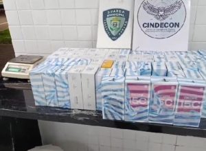 mulher-e-abordada-com-68-celulares-de-origem-paraguaia-na-rodoviaria-de-cascavel