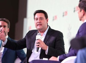 ratinho-jr.-e-escolhido-como-pre-candidato-do-psd-a-presidencia,-diz-bornhausen