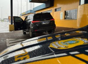 prf-recupera-em-guaira-caminhonete-de-luxo-furtada-no-rio-grande-do-sul